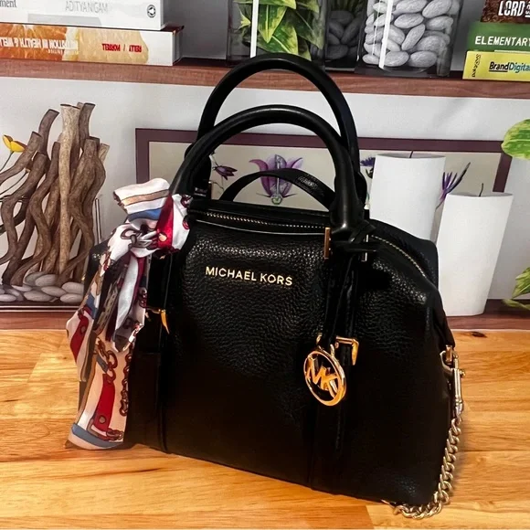 Michael Kors Bedford Black Pebbled Leather Crossbody Top Handle Bag - Picture 10 of 10